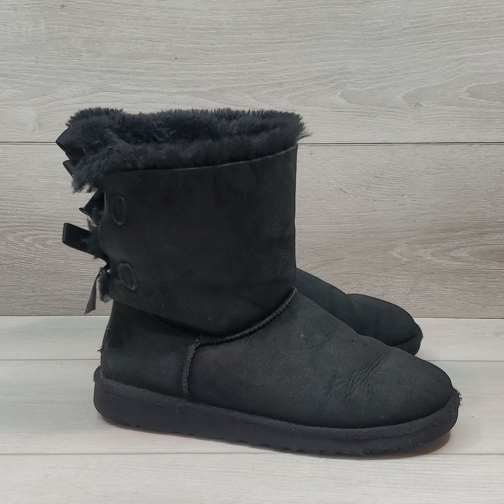 Ugg Australia Women 3280Y Classic Bailey Bow Boots shoes sz 5
